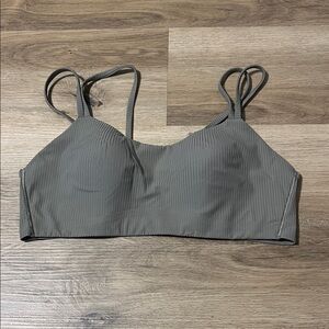Lululemon like a cloud bra b/c cup